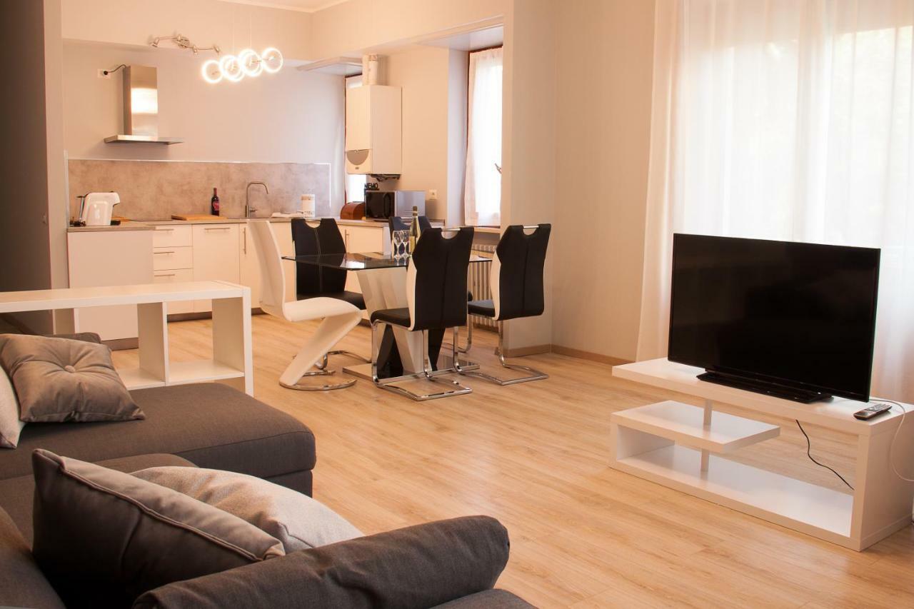 Lg Apartment Stresa Eksteriør billede